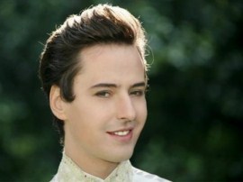 Некогда красавчик Витас сильно разжирел! 