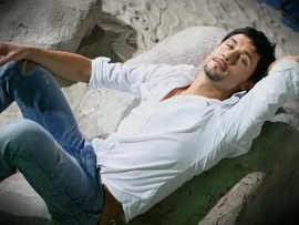 Певец Дима Билан связался со старушкой