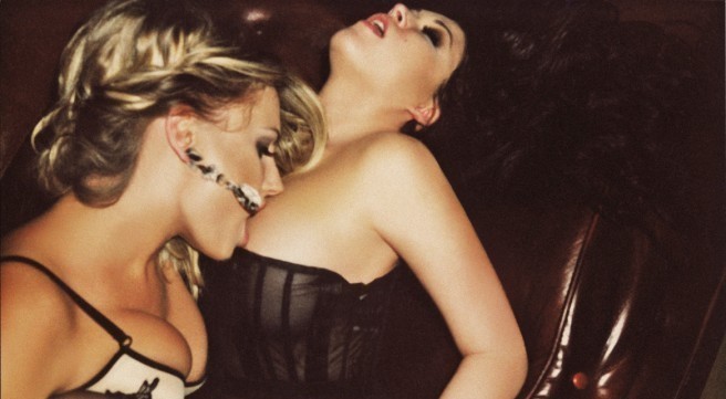 Лесбийская фотосессия Ирины Дубцовой и Ольги Лимы!