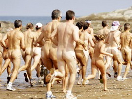 В Австралии нудисты устроили Олимпийские игры 