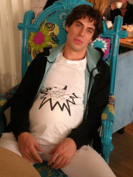 Актёр Дмитрий Дюжев разоткровенничался о своем «интересном положении» 