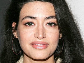 Племянница Усамы бен Ладена прорывается в американский шоу-бизнес 