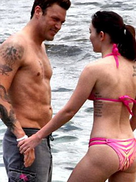 Меган Фокс порадовала своим великолепным телом 