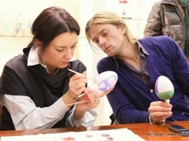 Футболист Анатолий Тимощук  У моих дочек четыре няни