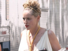 Шэрон Стоун превратилась в богиню любви 