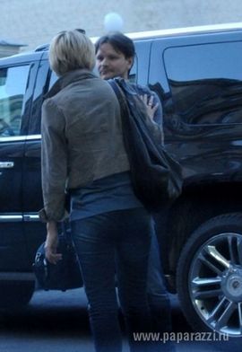 Юля Меньшова изменяет мужу