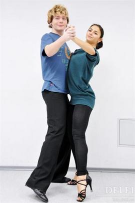 Александр Кривошапко будет танцевать на шоу “Танцы со звездами” 2 апреля – ему сняли гипс 