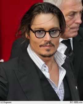 Джонни Депп решил запеть!