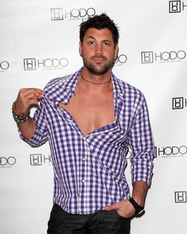  Почему холостяк Максим Чмерковский возвращается в Украину