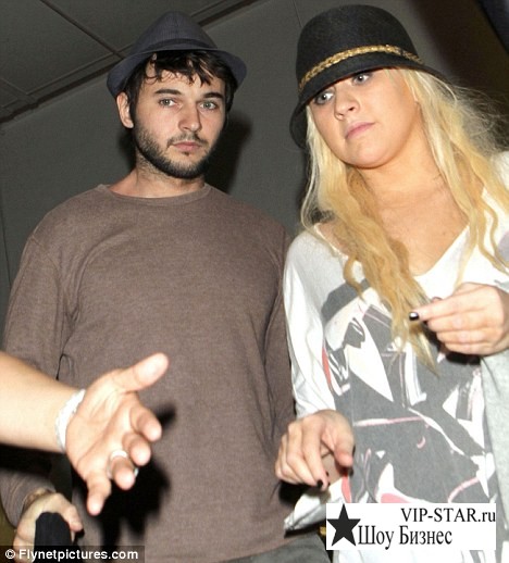 Кристина Агилера очень растолстела!