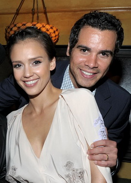 Джессика Альба наконец-то родила! 