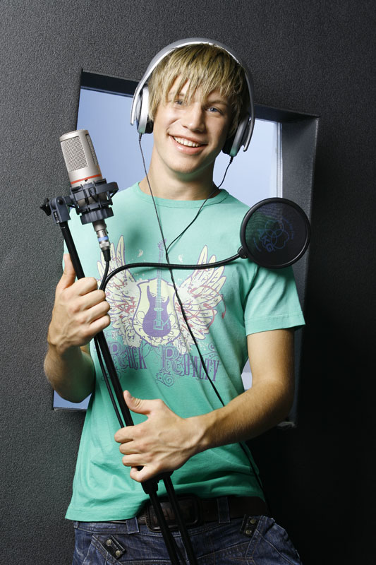 Иван Дорн снова хамил на «Новой волне»! 