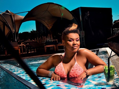 Похудевшая «Фабрикантка» Корнелия Манго снялась в купальнике! 