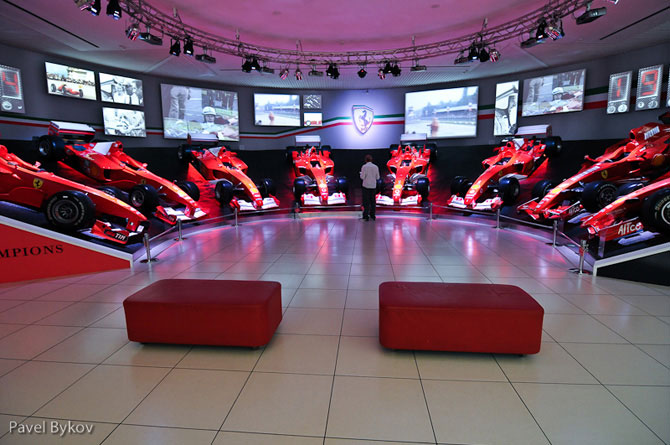 Обнаженная подружка Ди Каприо - креативный бодиарт для Бар Рафаэли!