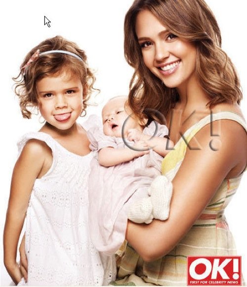 Джессика Альба показала новорожденную дочь!