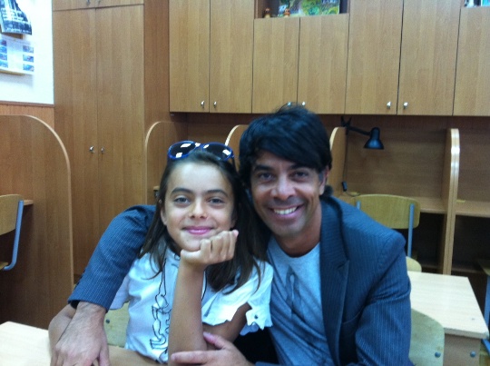 Звездные детки в школе!