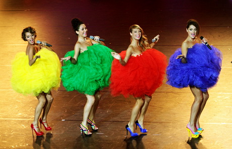  REAL O превратили в секси-мочалок!