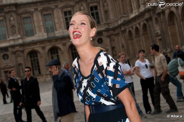 Неделя моды в Париже: «хорошая девочка» Кейт Мосс и «хохотушка» Ума Турман!