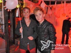 Украина отмечает Хэллоуин – Ирина Билык, Анфиса Чехова, Яна Клочкова в пугающих костюмах!