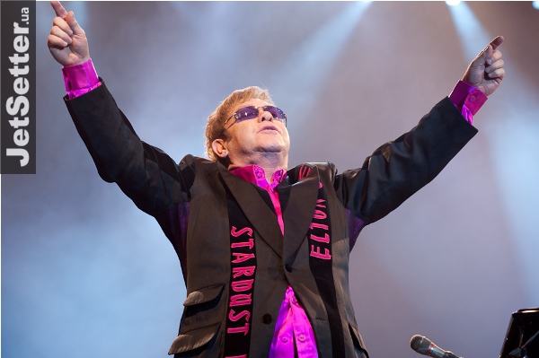 Элтон Джон дал незабываемый концерт в Киеве!