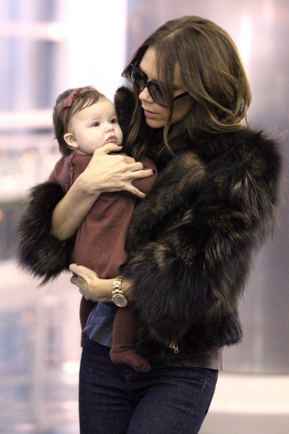 Модные девочки Бэкхем – Виктория и Харпер Севен!