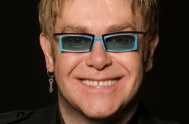 Элтон Джон выгнал из номера Киркорова