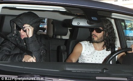 article-2059647-0EBCDD7200000578-628 468x286