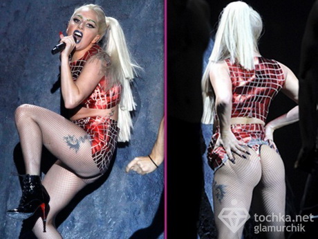Леди ГаГа показала своб обнаженную попу