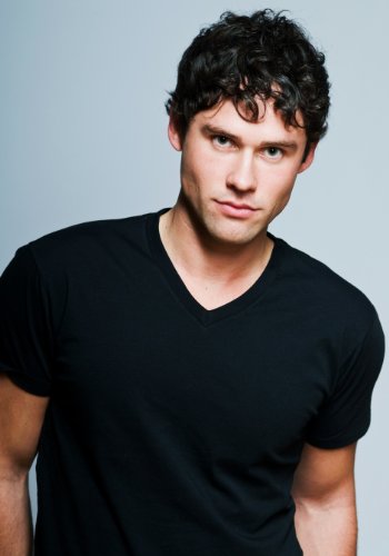 kinopoisk.ru-Ben-Hollingsworth-1212033