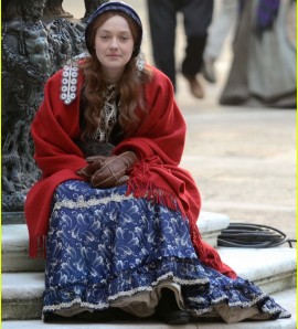 dakota-fanning-effie-venice-emma-thompson-16