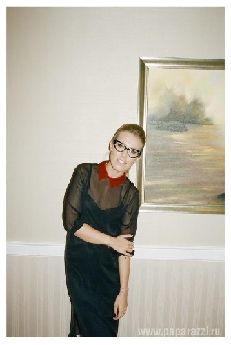 Новогоднее платье Ксении Собчак: что скажут стилисты?