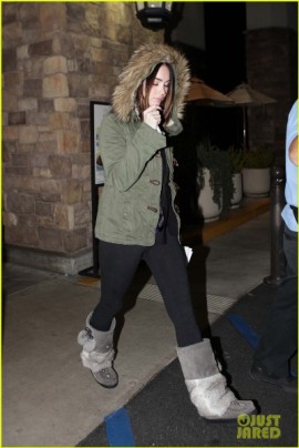 megan-fox-brian-austin-green-grocery-shop-02