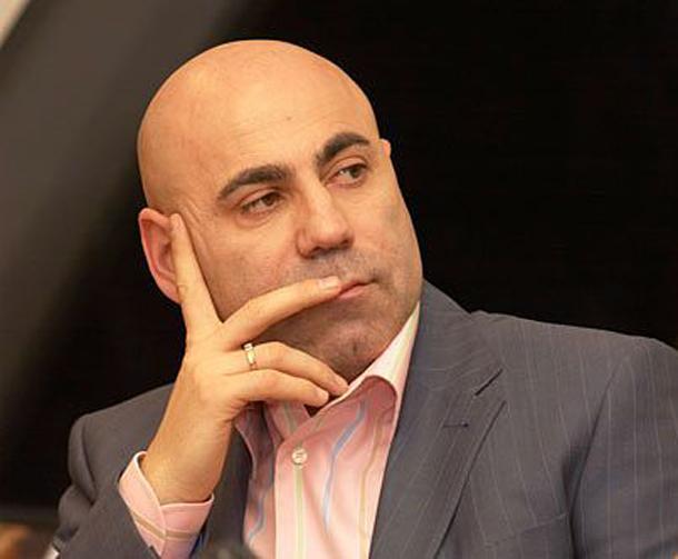 Иосиф Пригожин разбил нос другу Валерии!