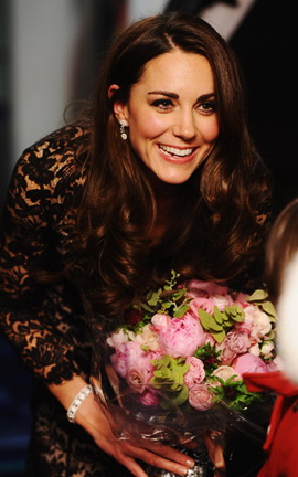 Кэйт Мидлтон развлеклась с жеребцом 