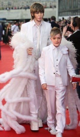 52159639 4653706716642BA6B73D154418014