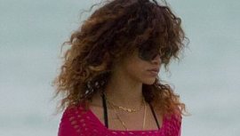 article-0-0F7E467B00000578-956 306x607