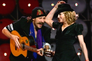 Мадонну отшил украинский музыкант!