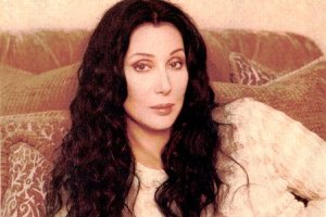 Шок в сети: певица Шер умерла!