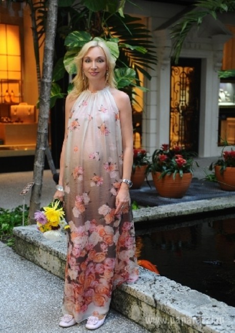 Беременность превратила Кристину Орбакайте в необыкновенную красавицу