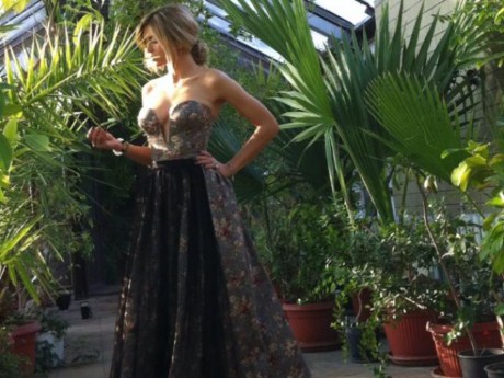 Вера Брежнева выложила в инете откровенное фото