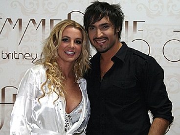 Виталий Козловский продолжает спекулировать на свадьбе Бритни Спирс!