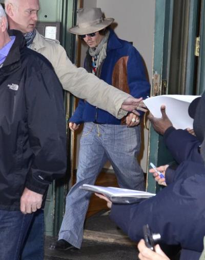 425251FFN MarquezFF_Depp_Johnny_022712_8819347