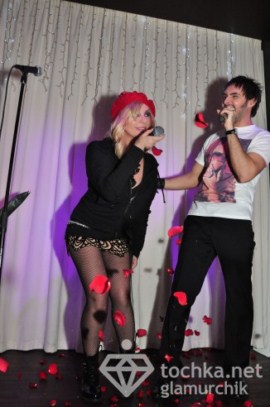 Виталий Козловский взасос целовался с Ириной Билык