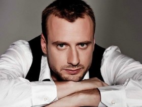 Шоу «Холостяк-2» началось с жуткого скандала!