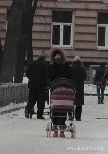 Надя Михалкова воспитывает ребенка без мужа!?