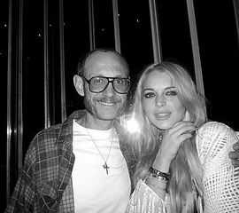 ph266552 3dc00583b5afca7be0bb56342e1a2086_285