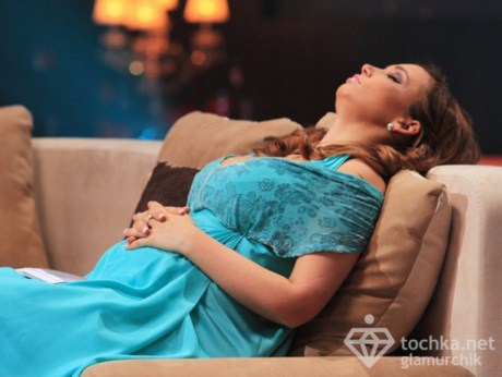 Беременная Анфиса Чехова чуть не родила во время съемок