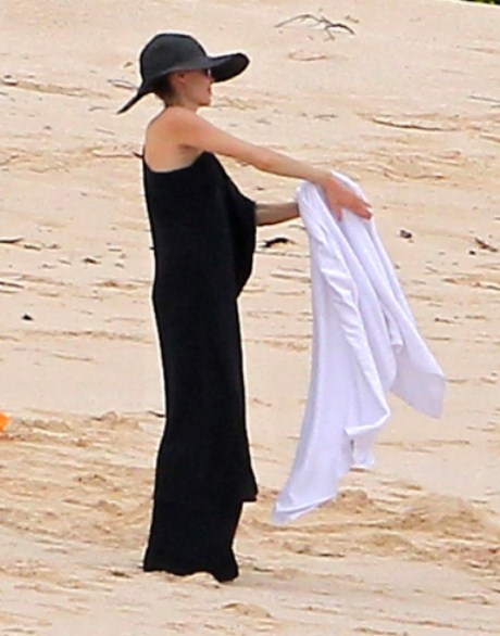 Анджелина Джоли шокировала своей внешностью