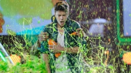2012-Kids-Choice-Awards-Who-Got-Slimed-6-580x4352342
