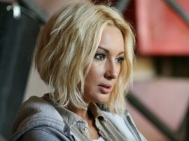 Телеведущая Лера Кудрявцева полностью разделась для журнала 